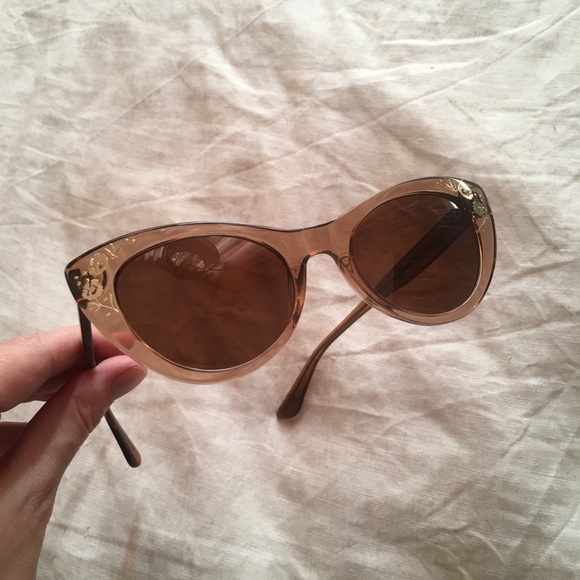 Rouje Pink/Brown Sunglasses with Case - Picture 6 of 8